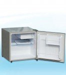 Tủ lạnh mini FUNIKI FR-51CD khay trong suốt dễ chùi rửa
